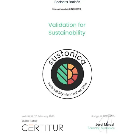 Borbora Borhaz * Vászoly